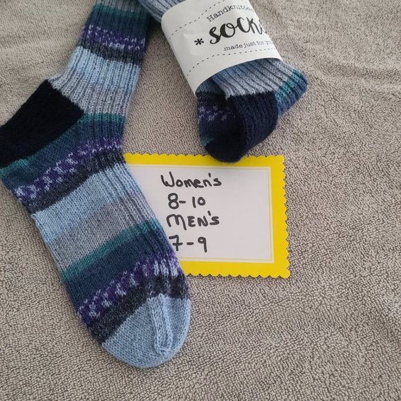 Hand knitted Socks Women 8-10 Men 7-9 - Picture 9 of 16